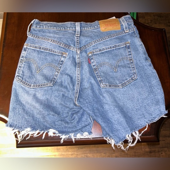Levi 501 shorts - Picture 3 of 3